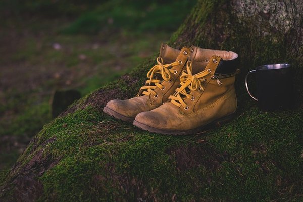 Chaussures de randonnée et trekking : guide pour choisir la parfaite